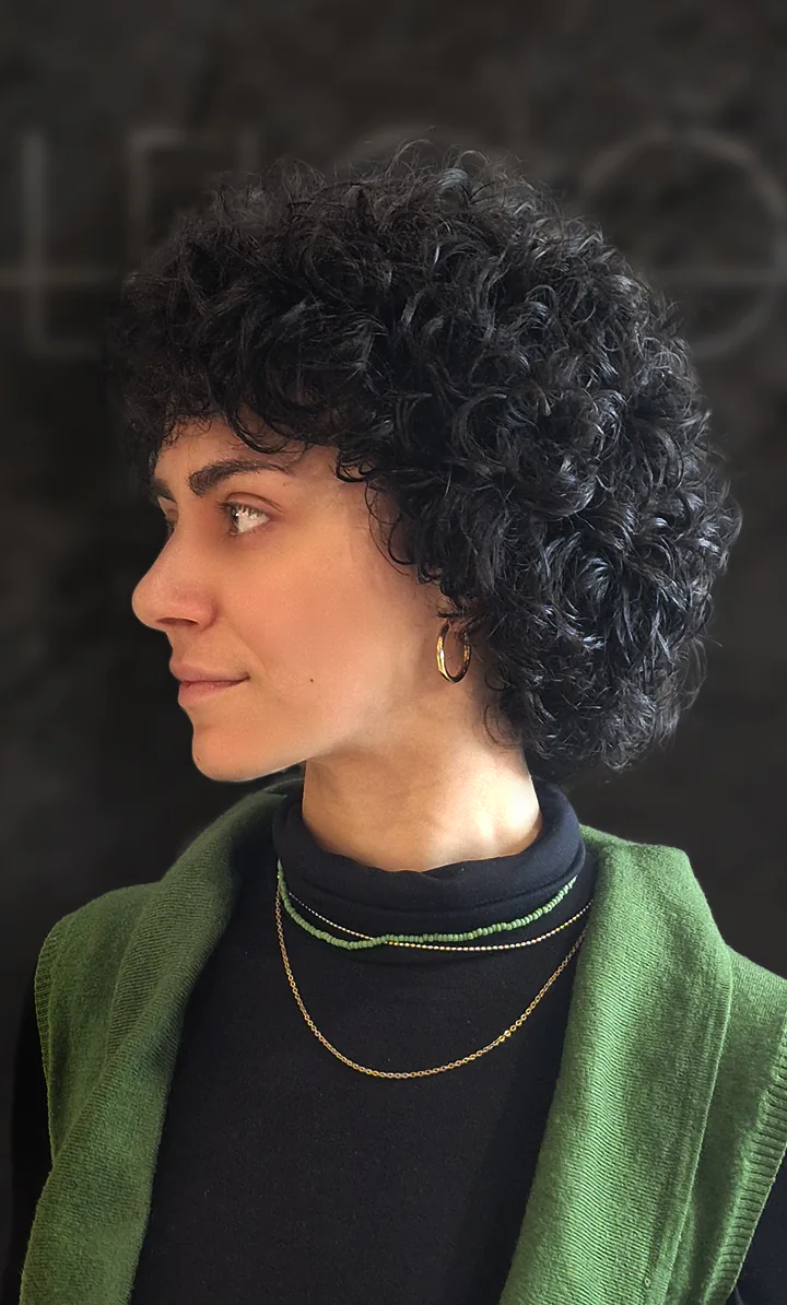 Peluquería LeLook Sabadell: Corte Short Morrison para cabello curly